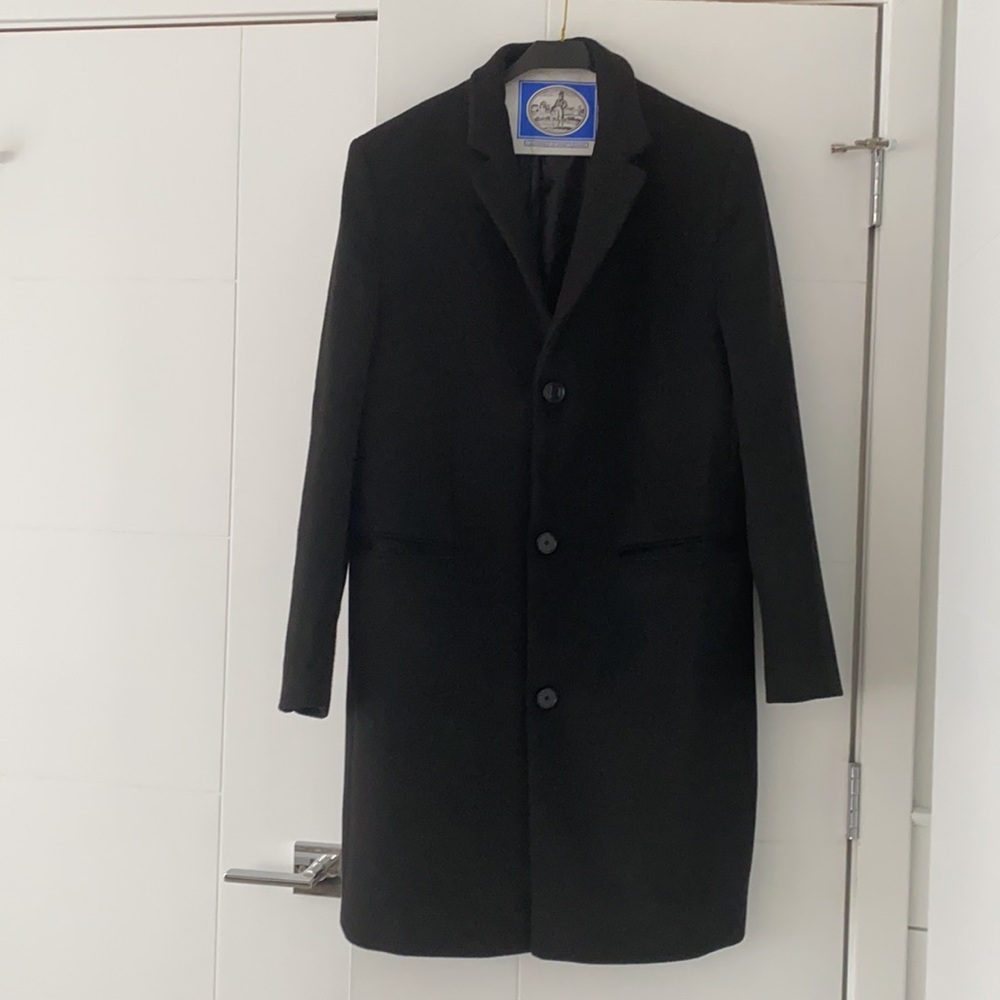 Black Zara Men’s Peacoat